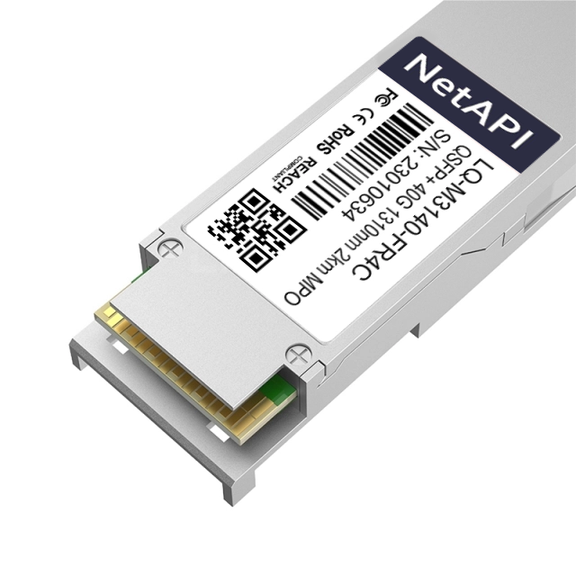 NetAPI 40G QSFP+ transceiver showing MPO-12 connector